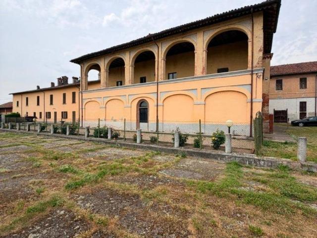 Rustico in vendita a Corteolona, Lombardia