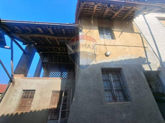 Rustico in vendita a Genzone, Lombardia