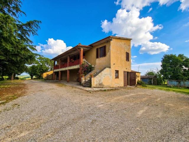 Rustico in vendita a Farneta, Cortona