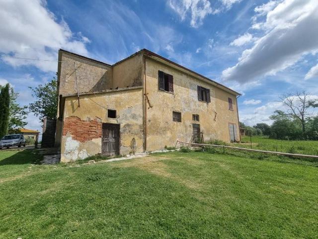 Rustico in vendita a Farneta, Cortona