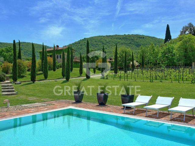 Rustico in vendita a Cortona, Toscana