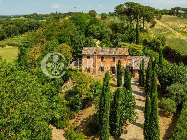 Rustico in vendita a Cortona, Toscana