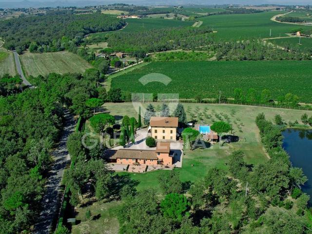 Rustico in vendita a Cortona, Toscana
