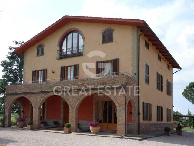 Rustico in vendita a Cortona, Toscana