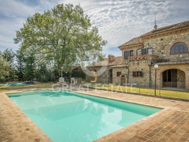 Rustico in vendita a Cortona, Toscana