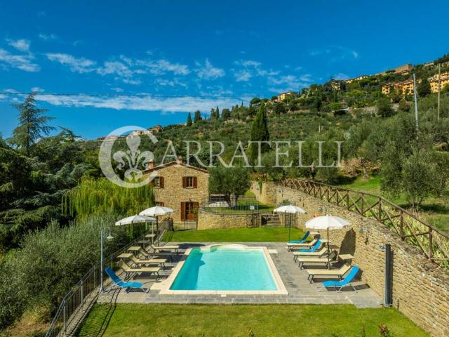 Rustico in vendita a Cortona, Toscana