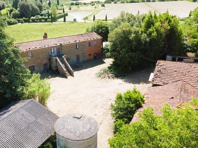 Rustico in vendita a Cortona, Toscana