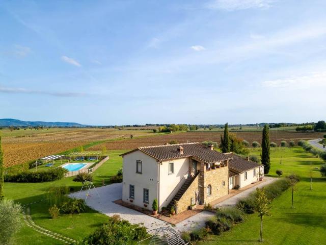 Rustico in vendita a Cortona, Toscana
