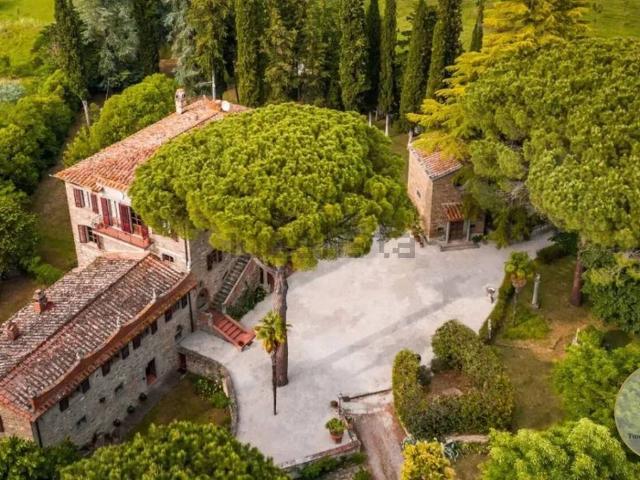 Rustico in vendita a Cortona