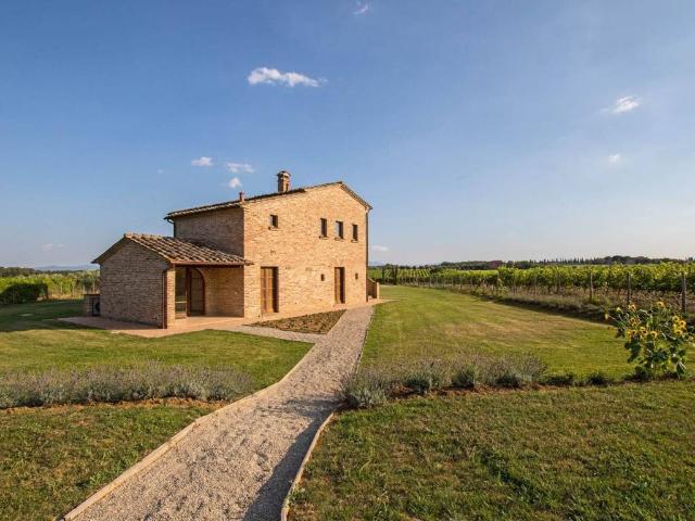 Rustico in vendita a Tavarnelle-Sant'Eusebio, Cortona