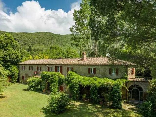 Rustico in vendita a Cortona, Toscana