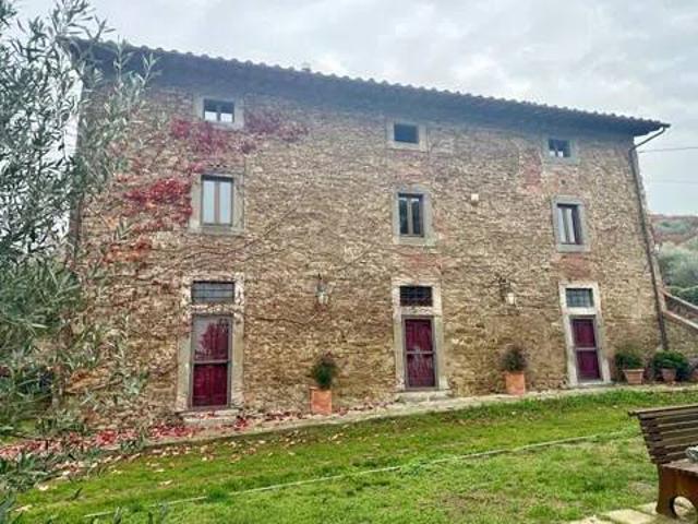 Rustico in vendita a Bacialla, Cortona