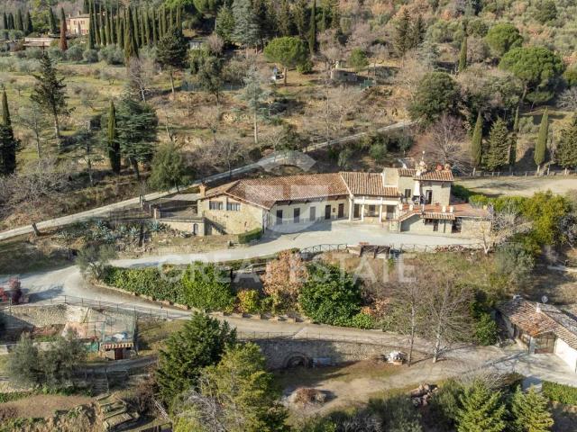 Rustico in vendita a Cortona, Toscana