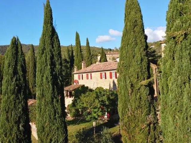 Rustico in vendita a Cortona, Toscana