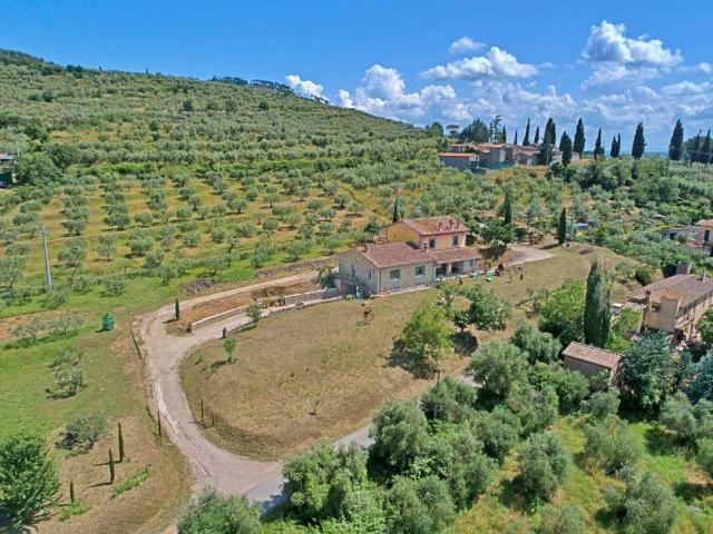 Rustico in vendita a Cortona, Toscana
