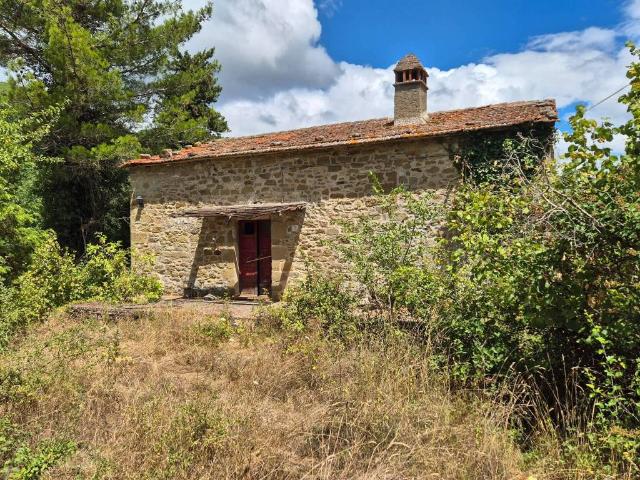 Rustico in vendita a San Lorenzo di Bibbiano, San Leo Bastia