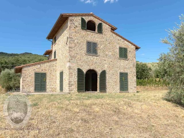 Rustico in vendita a Cortona, Toscana