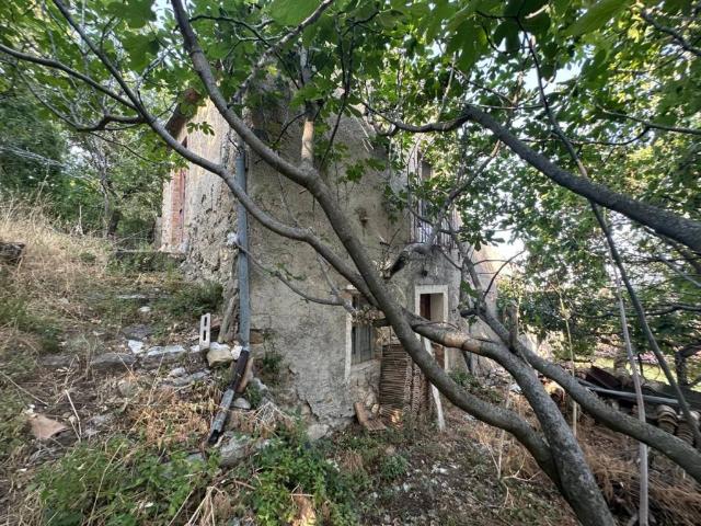 Rustico in vendita a Vicenne, Corvara