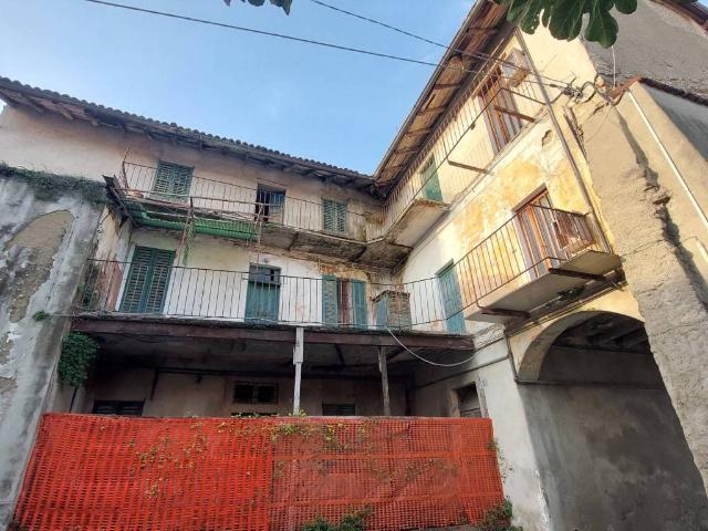 Rustico in vendita a Costa Masnaga, Lombardia