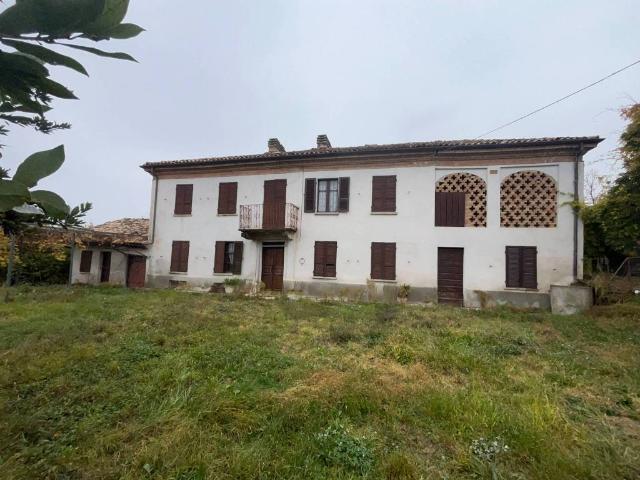 Rustico in vendita a Piemonte, Asti