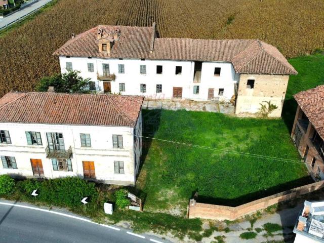 Rustico in vendita a Piemonte, Asti