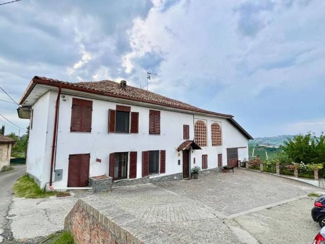 Rustico in vendita a Piemonte, Asti