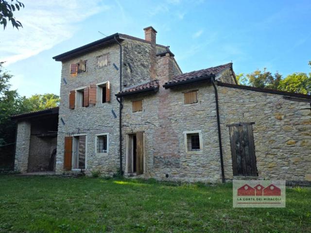 Rustico in vendita a San Marco, Creazzo