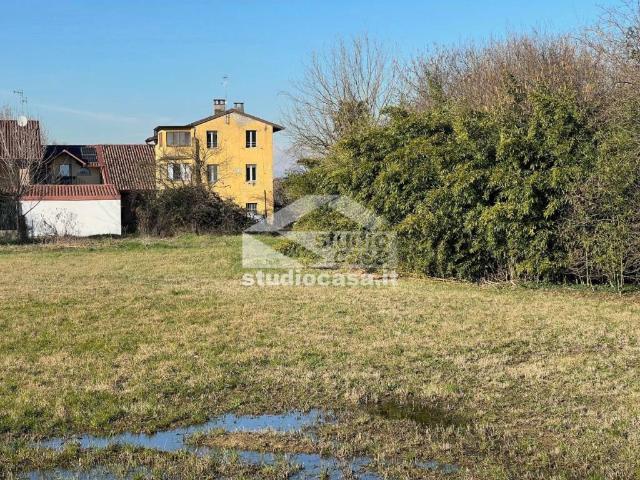 Rustico in vendita a Crema, Lombardia