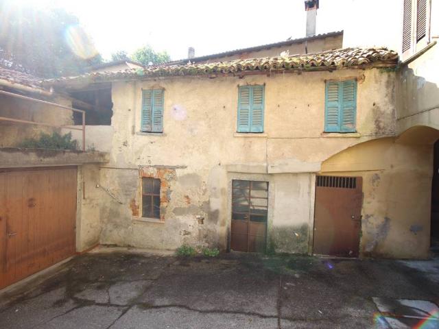 Rustico in vendita a Cremella, Lombardia