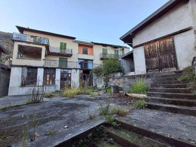 Rustico in vendita a Cremia, Lombardia