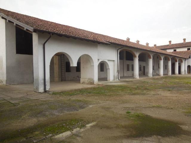 Rustico in vendita a Roncacesa, Cremona