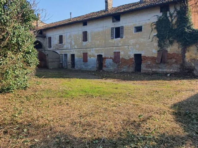 Rustico in vendita a Zona Castello, Cremona