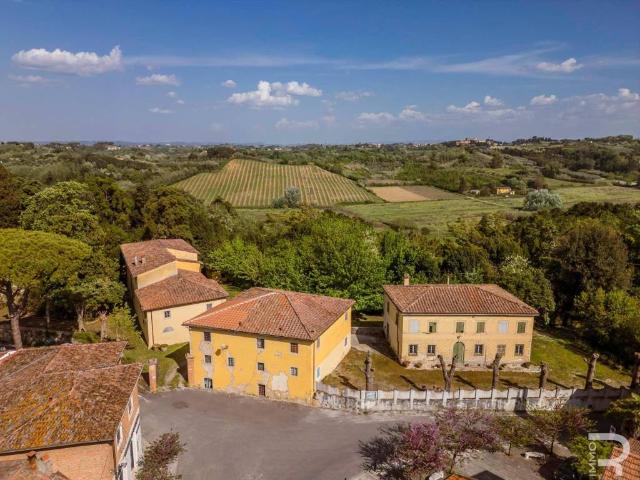 Rustico in vendita a Crespina Lorenzana, Crespina