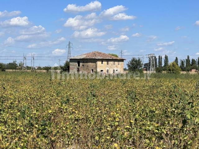 Rustico in vendita a Unione Terre d'Acqua, Crevalcore
