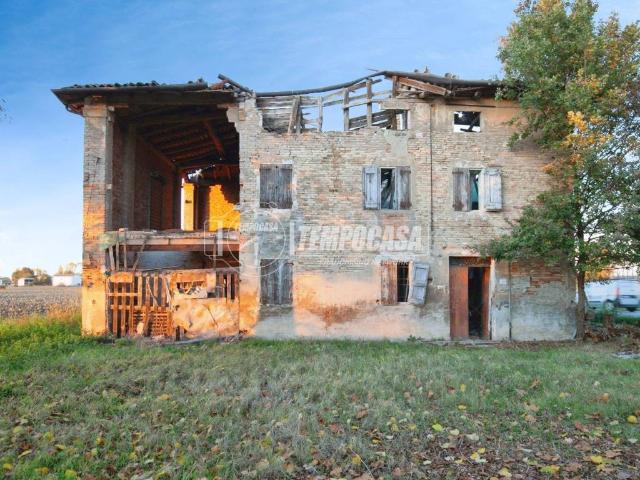 Rustico in vendita a Unione Terre d'Acqua, Crevalcore