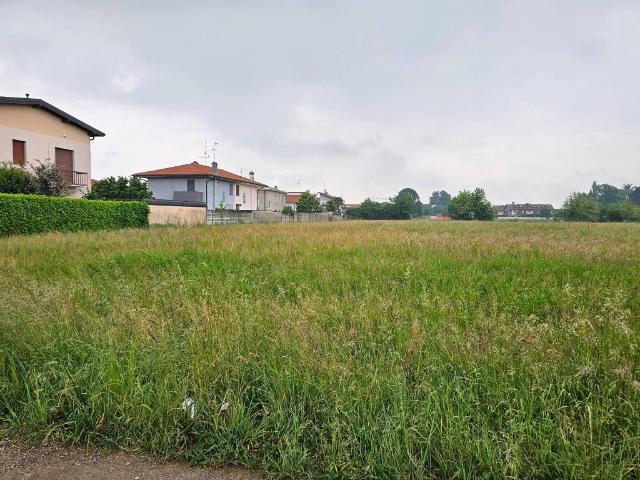 Rustico in vendita a Cuggiono, Lombardia