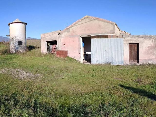 Rustico in vendita a Cugnoli, Abruzzo