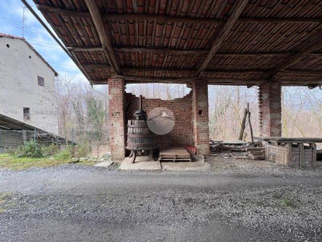 Rustico in vendita a Salto, Piemonte