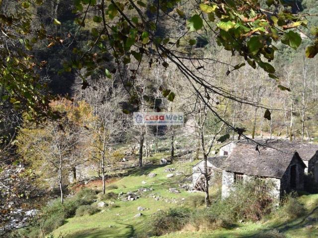 Rustico in vendita a Comunità Montana Valli del Verbano, Curiglia Con Monteviasco