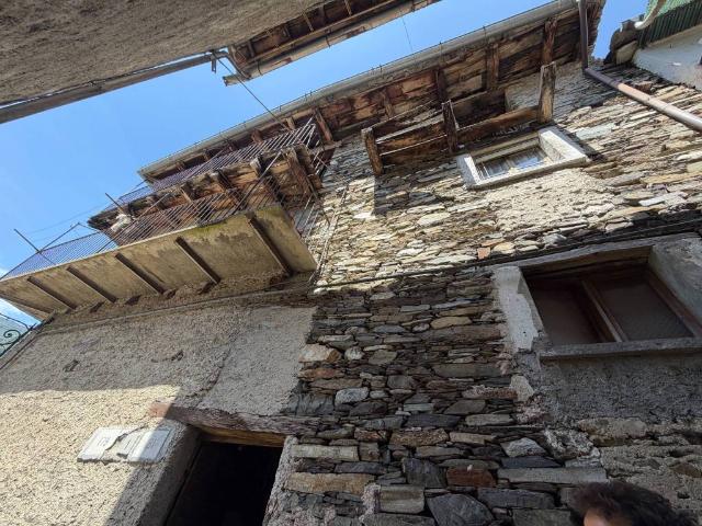 Rustico in vendita a Comunità Montana Valli del Verbano, Curiglia Con Monteviasco
