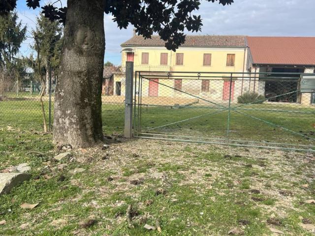 Rustico in vendita a Curtarolo, Veneto