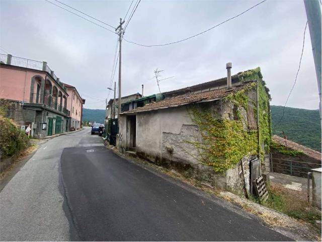 Rustico in vendita a Davagna, Liguria
