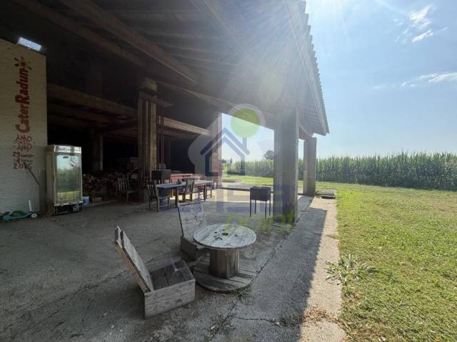 Rustico in vendita a Derovere, Lombardia