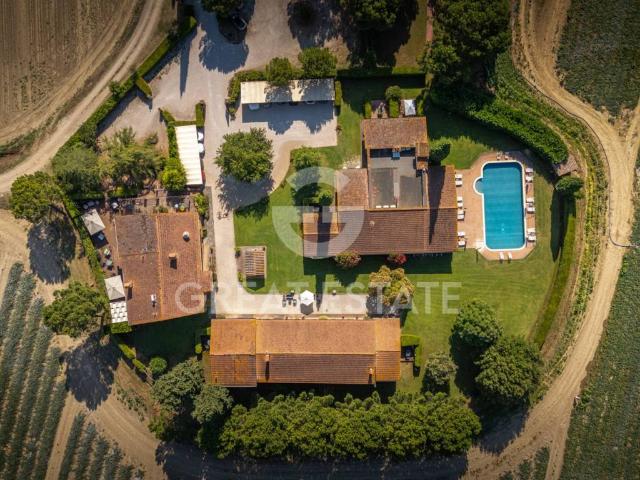 Rustico in vendita a Deruta, Umbria