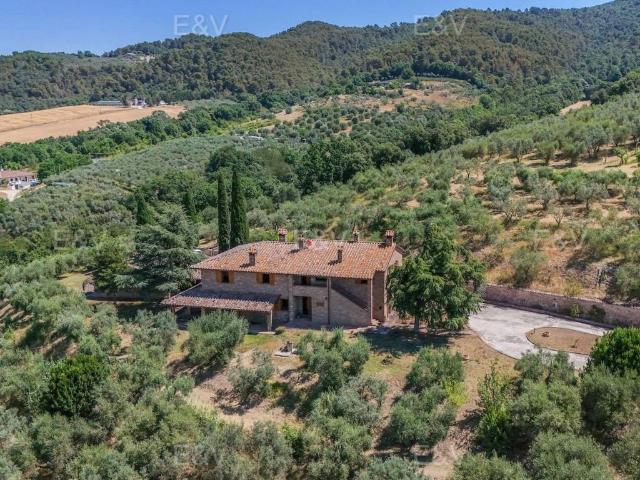 Rustico in vendita a Deruta, Umbria