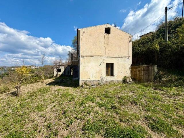Rustico in vendita a Calabria, Cosenza