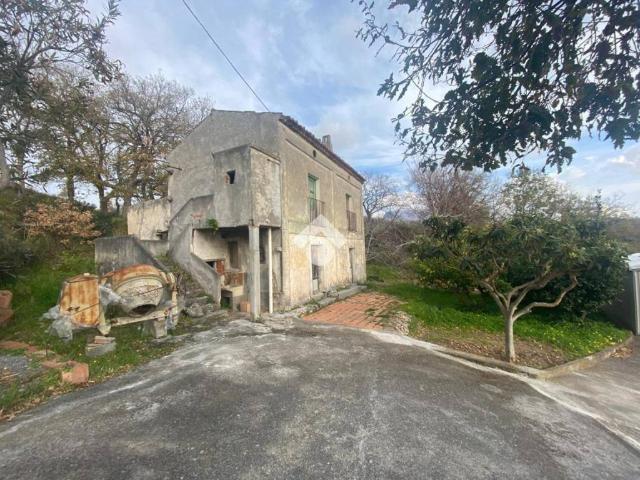 Rustico in vendita a Calabria, Cosenza