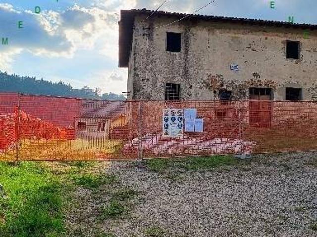 Rustico in vendita a Dicomano, Toscana
