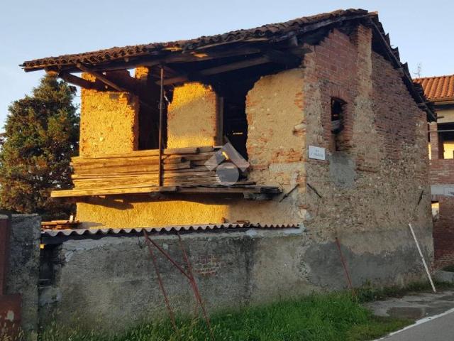 Rustico in vendita a Rocchetta, Piemonte