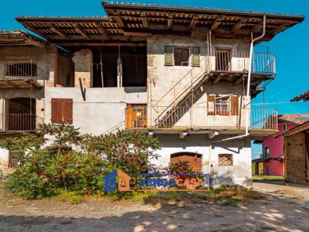Rustico in vendita a Dogliani, Cuneo